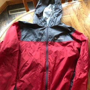 Red and Gray Columbia Lightweight Raincoat (MEDIUM)